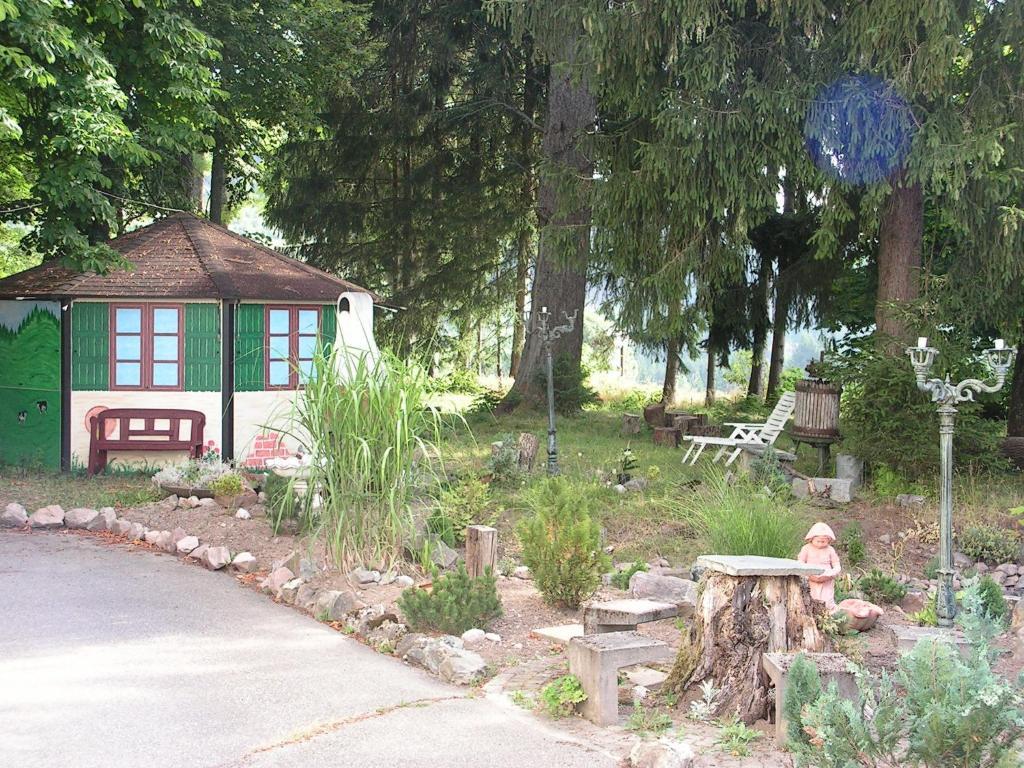 Hotel Sternen Lenzkirch Exterior foto